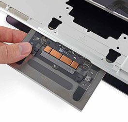 Replacement procedure of MacBook Trackpad